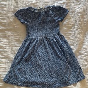 Girls size 6-8 dress